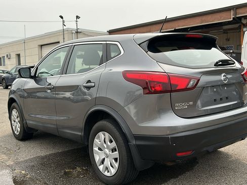 Used 2019 Nissan Rogue Sport S image 4