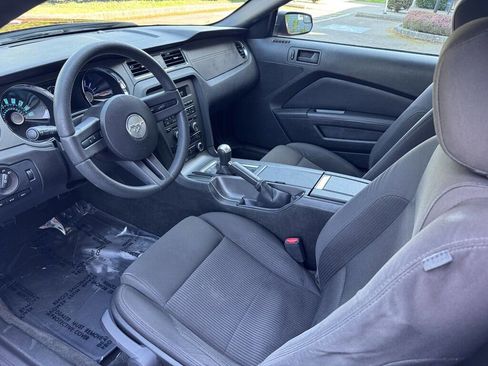 Used 2012 Ford Mustang Coupe RWD image 14