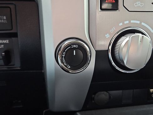 Used 2019 Toyota Tundra SR5 image 15