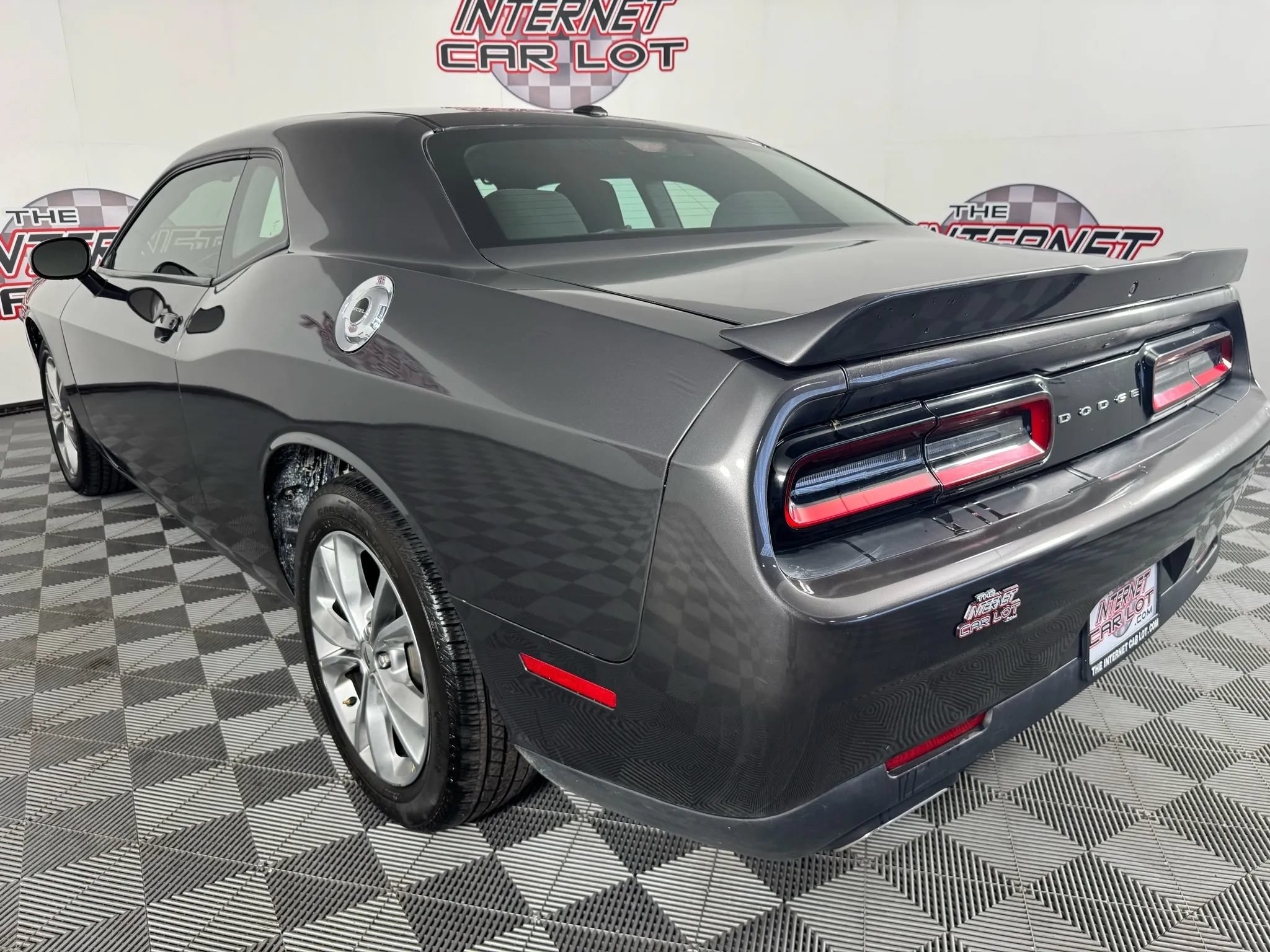 Used 2021 Dodge Challenger SXT AWD/4WD image 25