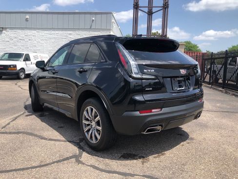 Used 2023 Cadillac XT4 Sport AWD/4WD image 5