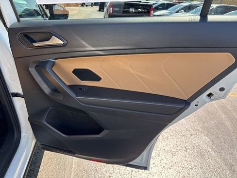 Used 2023 Volkswagen Tiguan SE R-Line AWD/4WD image 22