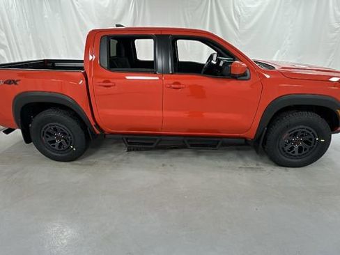 New 2026 Nissan Frontier PRO-4X w/ Pro-4x Convenience Package AWD/4WD image 2