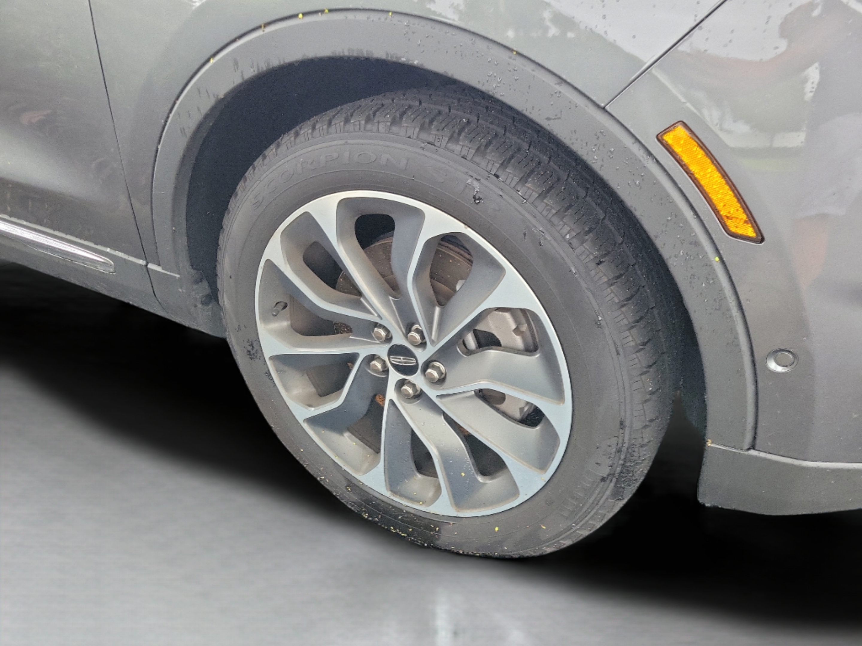 Used 2023 Lincoln Nautilus Reserve FWD image 12