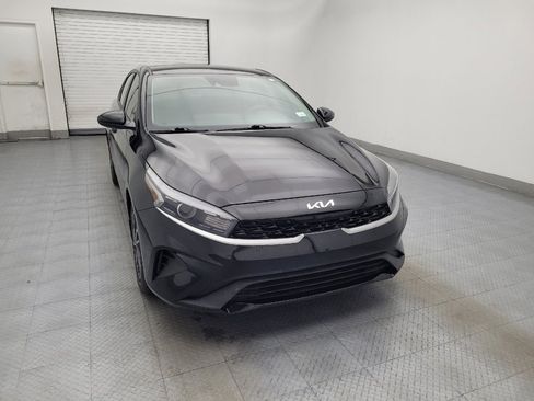Used 2023 Kia Forte LXS image 14