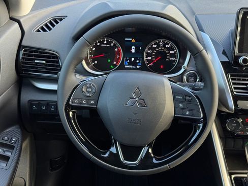 New 2025 Mitsubishi Eclipse Cross SE image 19
