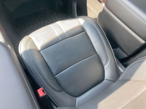 Used 2021 Chevrolet Silverado 1500 High Country w/ Technology Package image 30