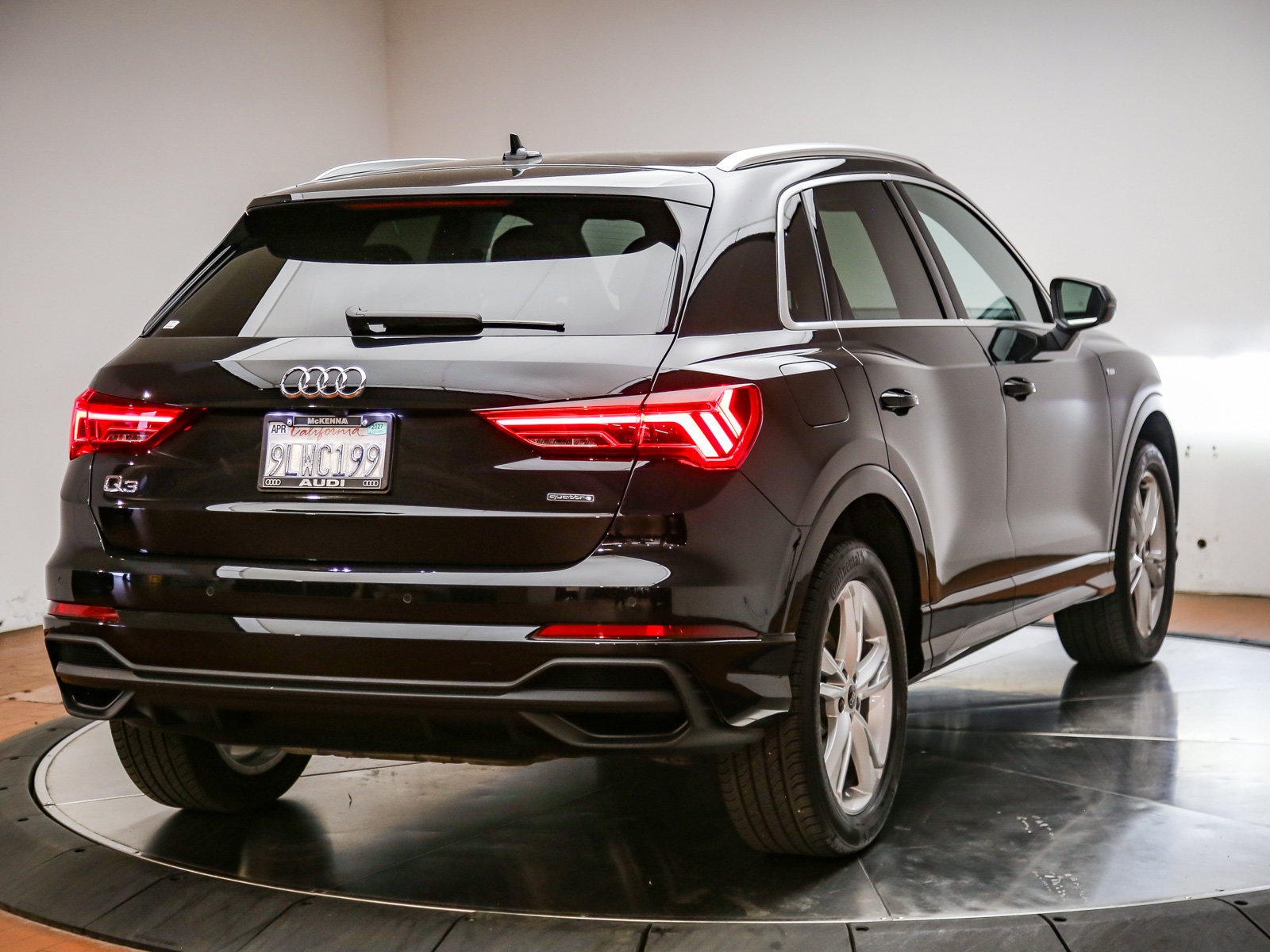 Certified 2024 Audi Q3 2.0T Premium Plus w/ Premium Plus Package AWD/4WD image 7