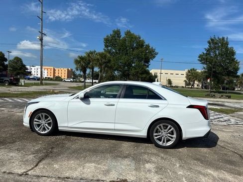 Used 2022 Cadillac CT4 Luxury w/ Sun And Sound Package RWD image 6