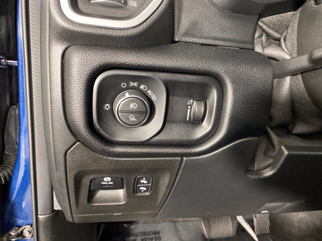 Used 2022 RAM 1500 Big Horn AWD/4WD image 24