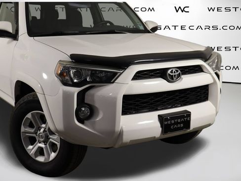 Used 2016 Toyota 4Runner SR5 RWD image 47