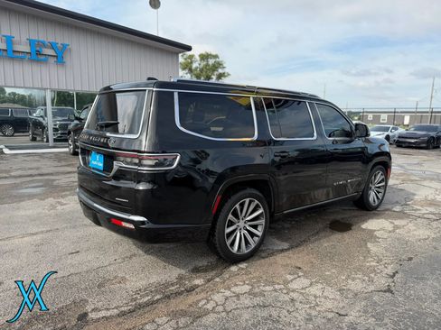 Used 2022 Jeep Grand Wagoneer Series II w/ Convenience Group III AWD/4WD image 7