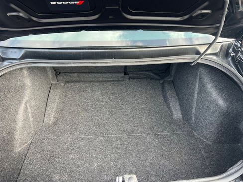 Used 2009 Dodge Challenger R/T image 10