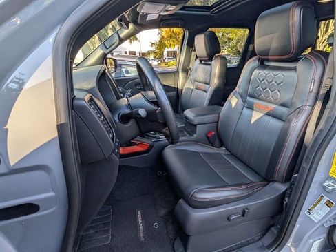 Used 2023 Nissan Frontier Pro-X w/ Pro-X Premium Package image 13