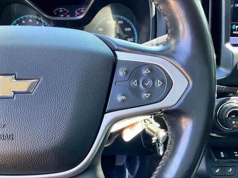 Used 2018 Chevrolet Colorado ZR2 w/ ZR2 Midnight Special Edition image 19