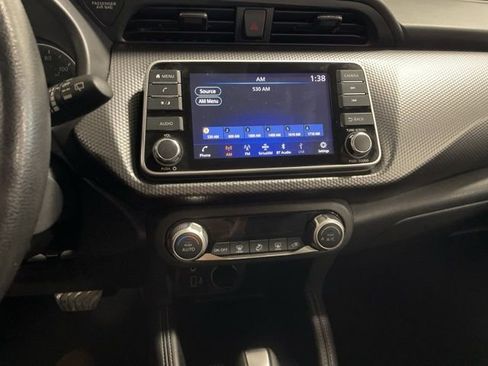 Used 2019 Nissan Kicks SV image 22