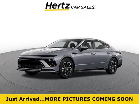 Used 2025 Hyundai Sonata SEL FWD image 1