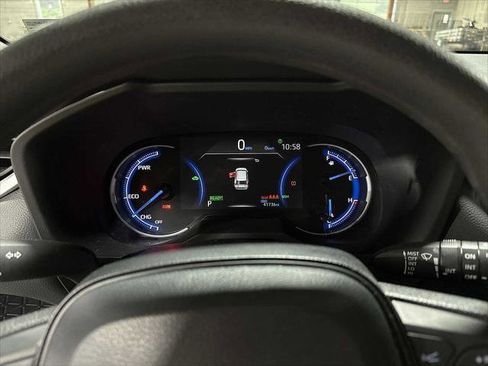 Certified 2024 Toyota RAV4 XLE image 33