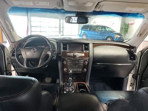 Used 2017 Nissan Armada SL w/ Interior Lighting Package AWD/4WD image 17