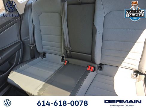 Used 2025 Volkswagen Jetta SE w/ Sunroof Package FWD image 18