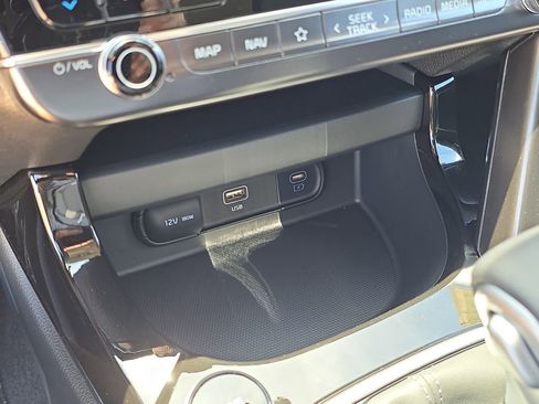 New 2026 Kia Seltos S FWD image 25