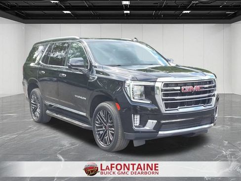 Used 2022 GMC Yukon SLT w/ SLT Premium Package AWD/4WD image 7