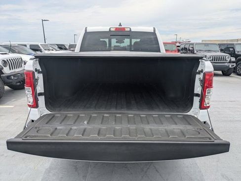 Used 2019 RAM 1500 Big Horn AWD/4WD image 12