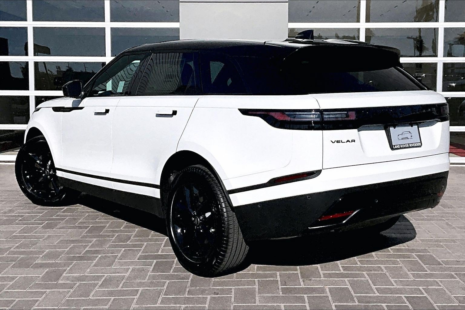 New 2026 Land Rover Range Rover Velar S AWD/4WD image 3