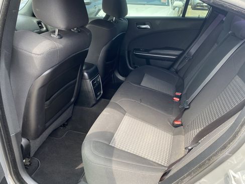 Used 2019 Dodge Charger GT RWD image 17