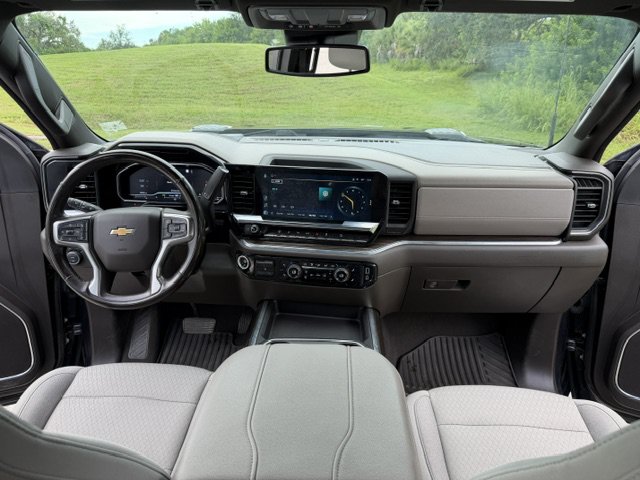 Used 2024 Chevrolet Silverado 2500 LT w/ Safety Package AWD/4WD image 18
