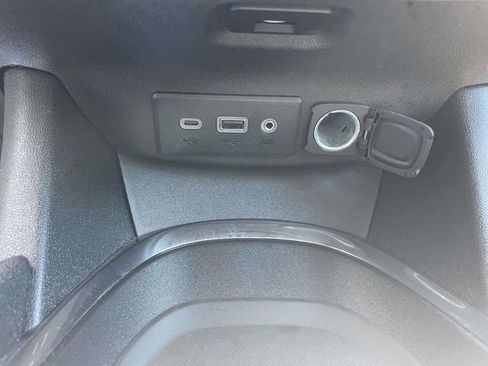 Used 2024 Chevrolet Malibu LT FWD image 28