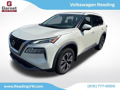 Used 2021 Nissan Rogue SV w/ Premium Package