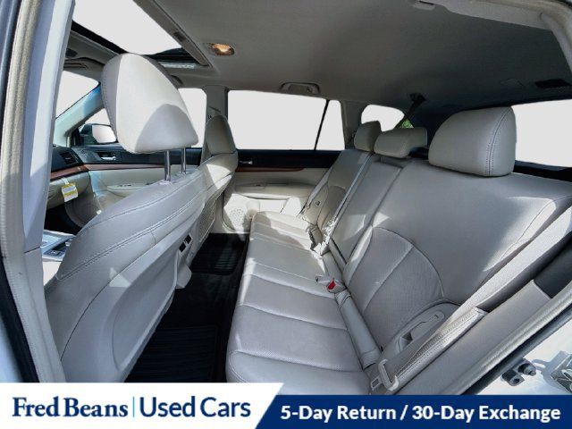 Used 2014 Subaru Outback 2.5i Limited w/ Moonroof Package AWD/4WD image 31