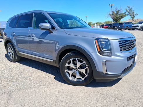Used 2021 Kia Telluride EX w/ Towing Package AWD/4WD image 4