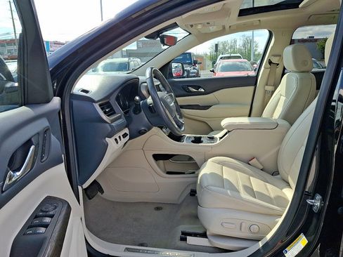 Used 2021 GMC Acadia Denali w/ Denali Ultimate Package AWD/4WD image 15