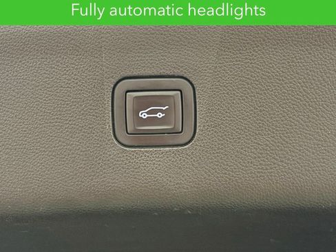 Certified 2019 Buick Enclave Essence w/ Trailering Package, 5000 lbs. AWD/4WD image 21