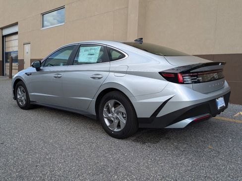 New 2026 Hyundai Sonata SE FWD image 7