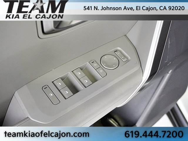 New 2027 Kia Seltos LX FWD image 29