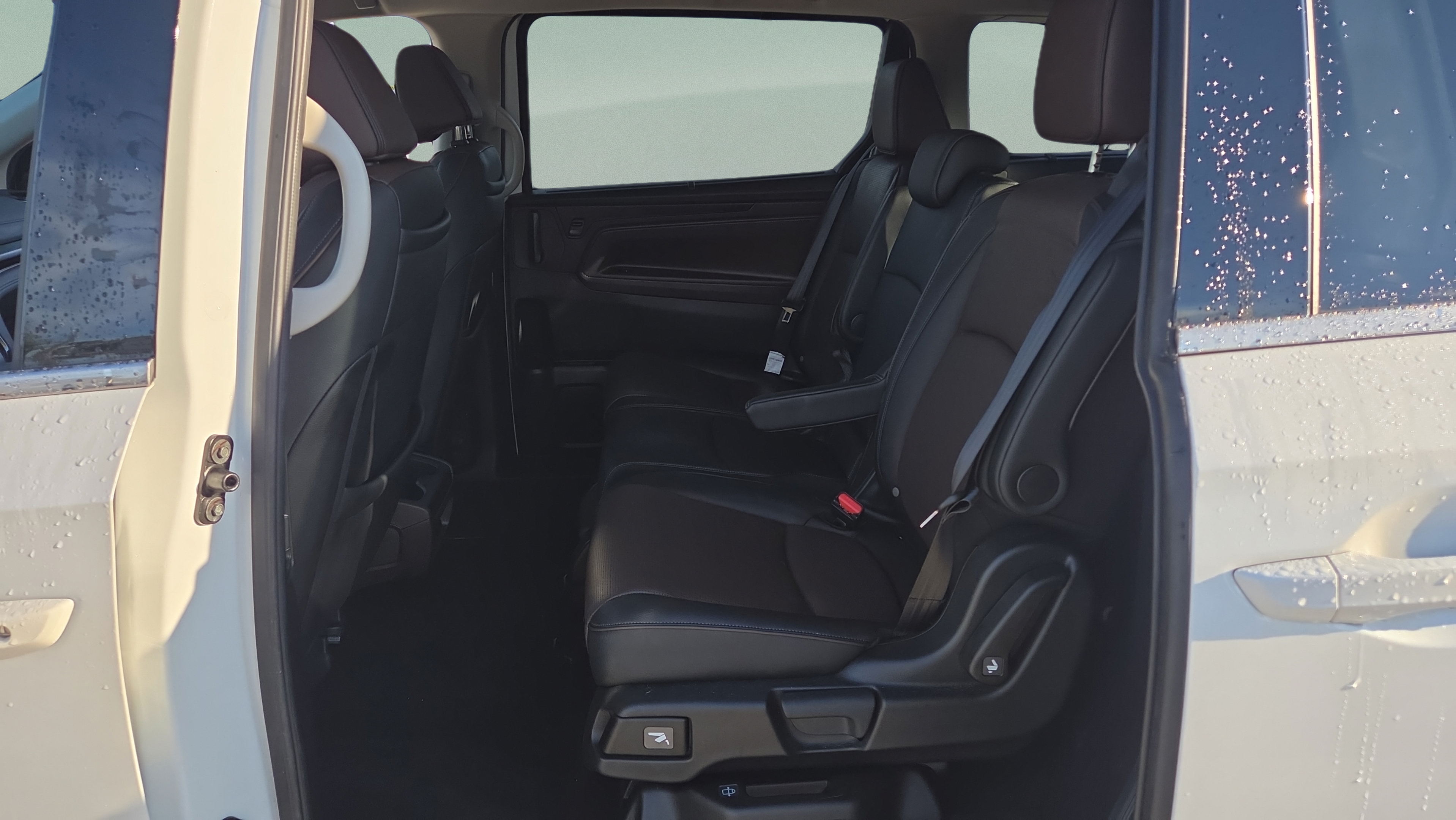 Certified 2025 Honda Odyssey Elite image 11