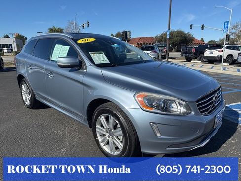 Used 2017 Volvo XC60 T5 Inscription w/ Preferred Option Package image 4