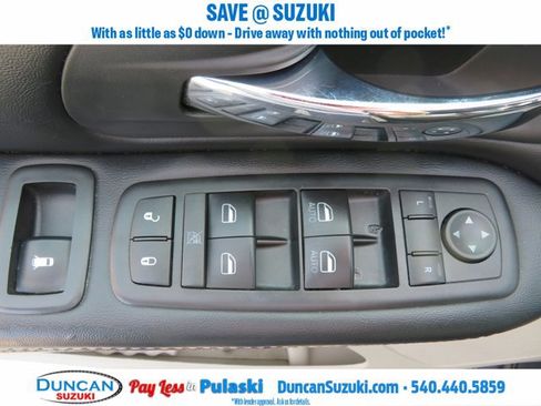 Used 2017 Dodge Grand Caravan SXT image 16