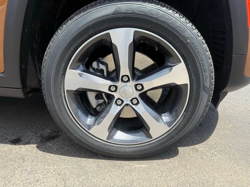 New 2026 Jeep Grand Cherokee L Limited AWD/4WD image 57