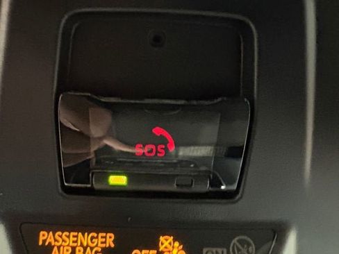 Certified 2025 Toyota Corolla LE FWD image 13