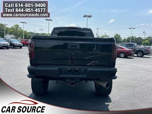 Used 2017 GMC Sierra 2500 Denali AWD/4WD image 6