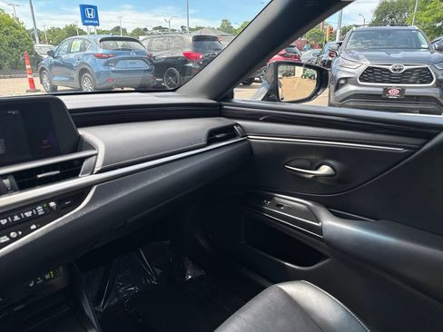 Used 2020 Lexus ES 350 w/ Premium Package FWD image 30