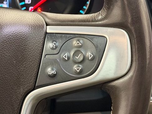 Used 2018 GMC Yukon SLT w/ Premium Edition image 19