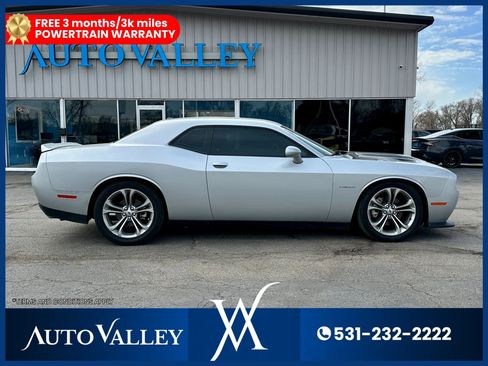 Used 2021 Dodge Challenger R/T image 7
