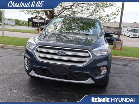 Used 2019 Ford Escape Titanium image 7