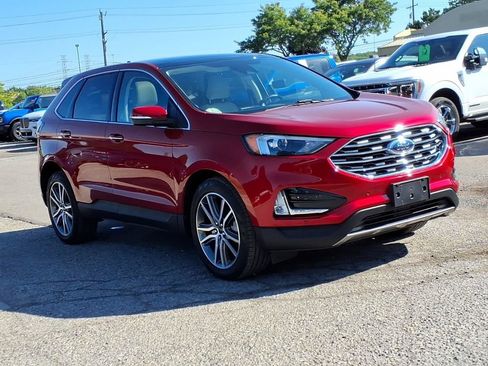 Used 2024 Ford Edge Titanium AWD/4WD image 7