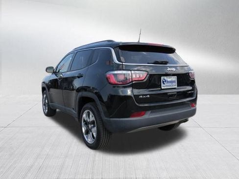 Used 2019 Jeep Compass Limited AWD/4WD image 5